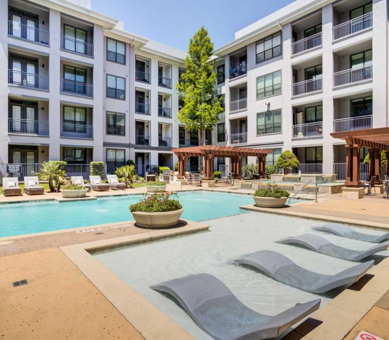 Caroline Uptown West_pool-1 Caroline Uptown West; One Two Bedroom apartment homes in Houston Midtown Uptown Downtown Apartment Homes Pet friendly